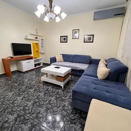 Homeland Nest Tirana Esterno foto