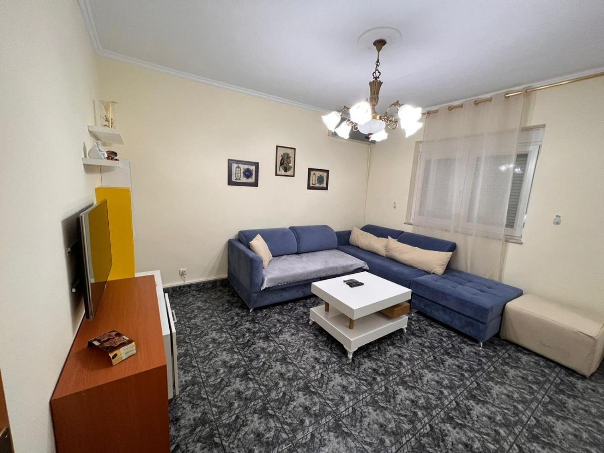 Homeland Nest Tirana Esterno foto